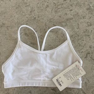 Lululemon athletics white size 6 Flow Y Bra IV NWT
